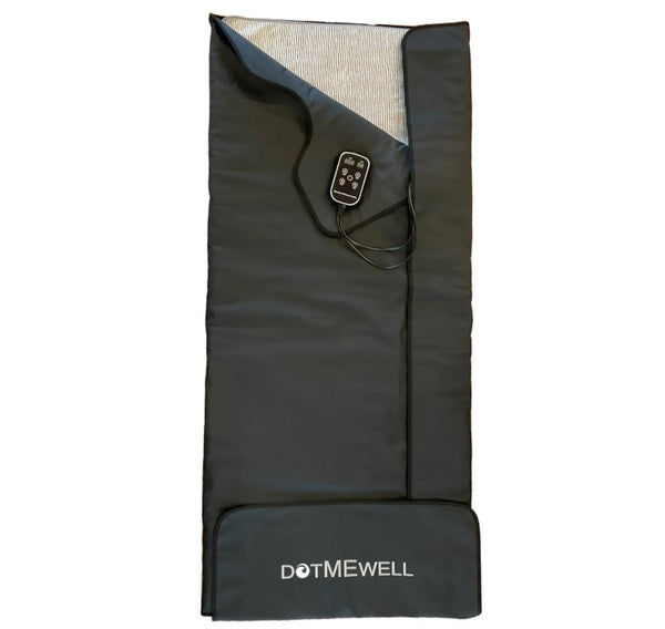 Black heating pad with remote control on a white background, featuring the brand 'DOTMEWELL'.