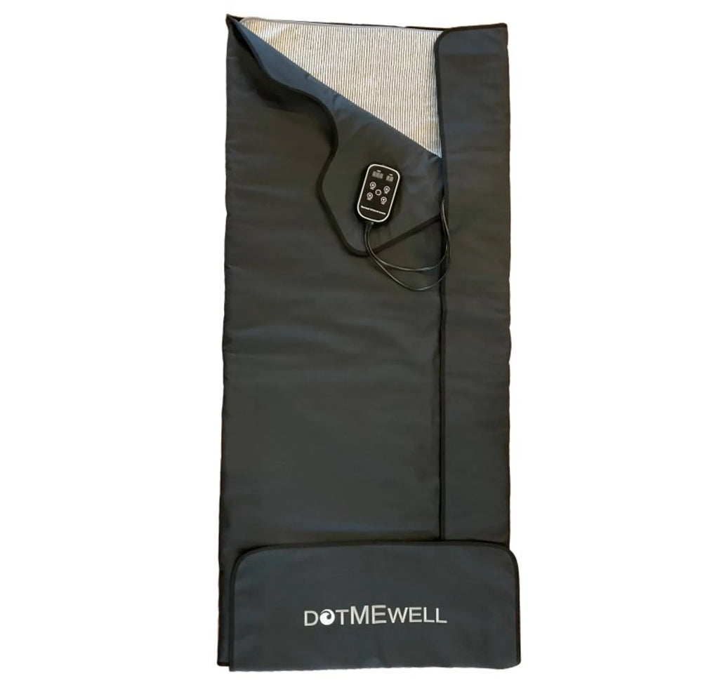 Black heating pad with remote control on a white background, featuring the brand 'DOTMEWELL'.