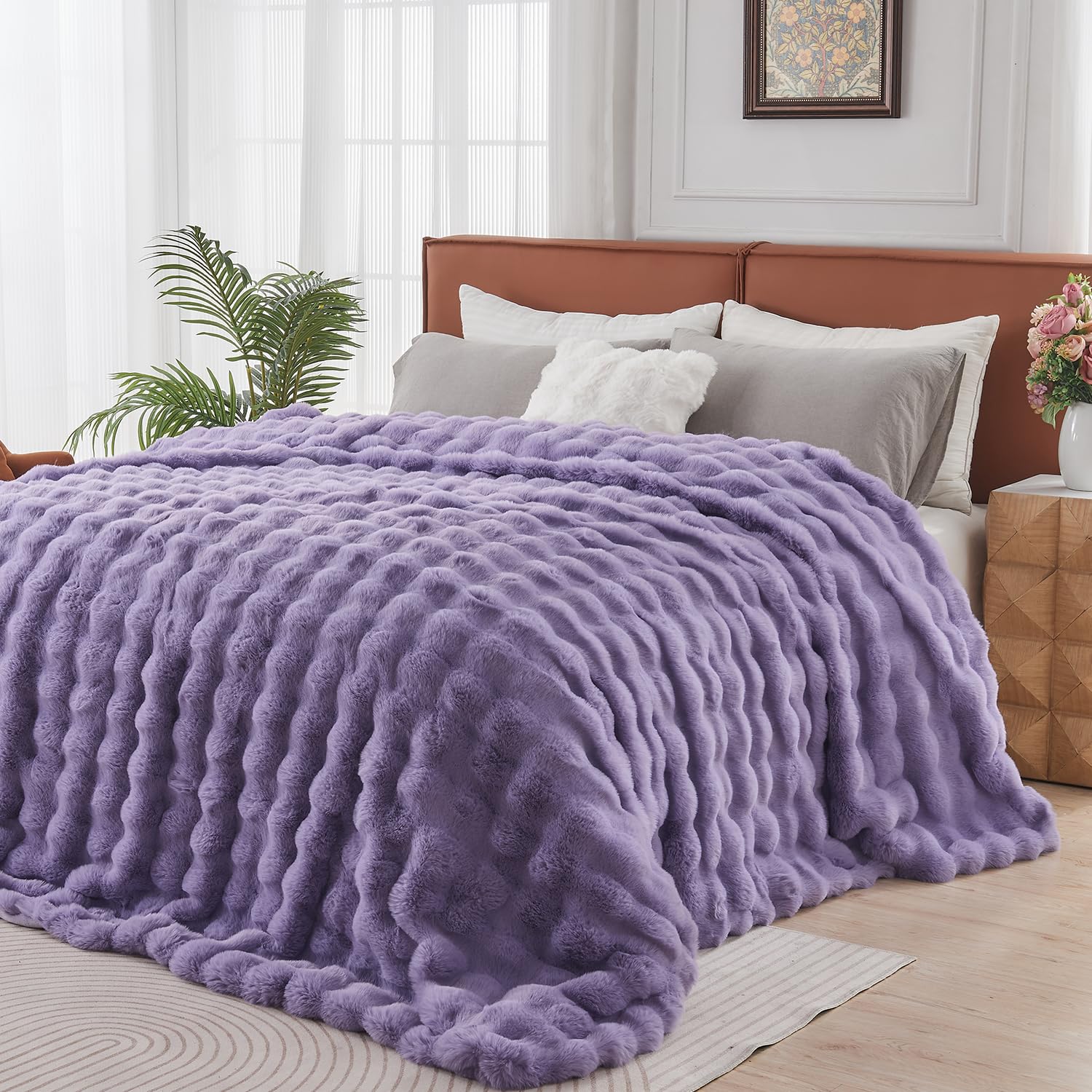 Lotus Karen Faux Fur Throw Blanket Black - Big Bubble Rabbit Fluff Blanket for Couch, Small Fluffy Fuzzy Cozy Blanket, Thick Furry Plush Shaggy Blankets, 50x60 Inches