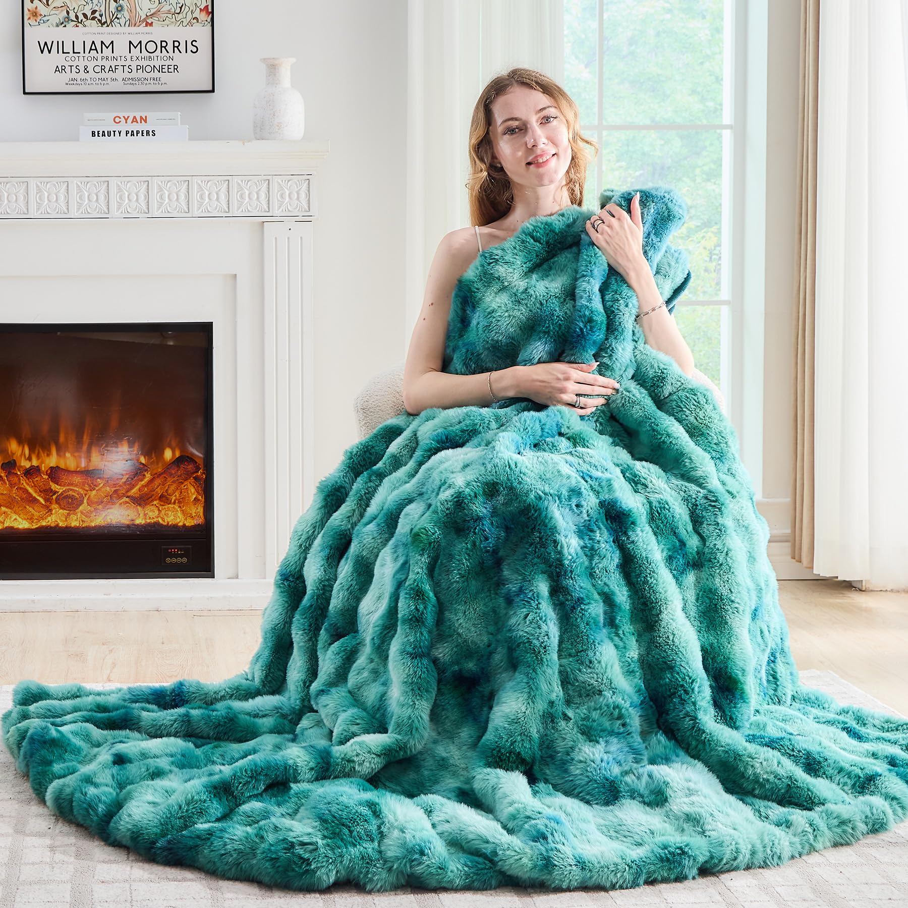 Lotus Karen Faux Fur Throw Blanket Black - Big Bubble Rabbit Fluff Blanket for Couch, Small Fluffy Fuzzy Cozy Blanket, Thick Furry Plush Shaggy Blankets, 50x60 Inches
