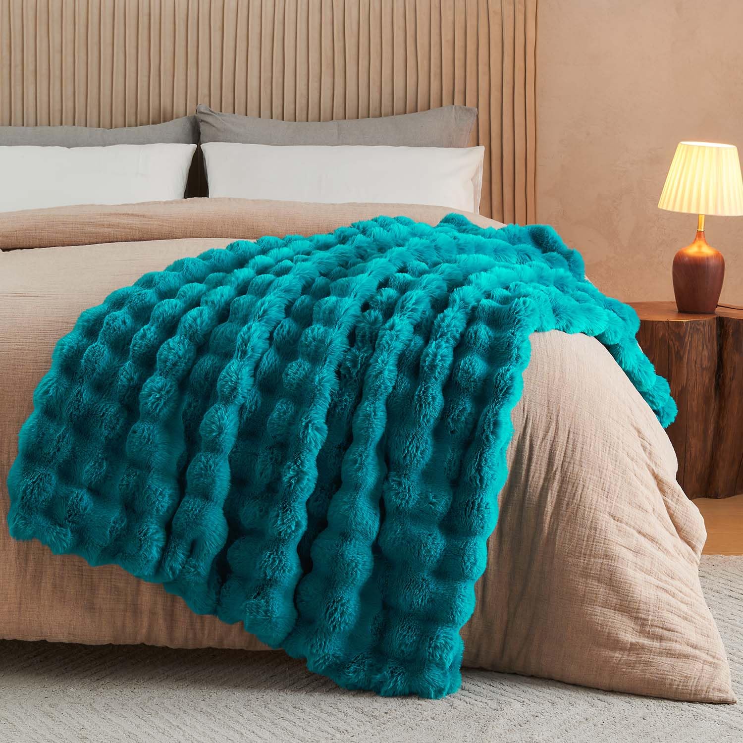 Lotus Karen Faux Fur Throw Blanket Black - Big Bubble Rabbit Fluff Blanket for Couch, Small Fluffy Fuzzy Cozy Blanket, Thick Furry Plush Shaggy Blankets, 50x60 Inches