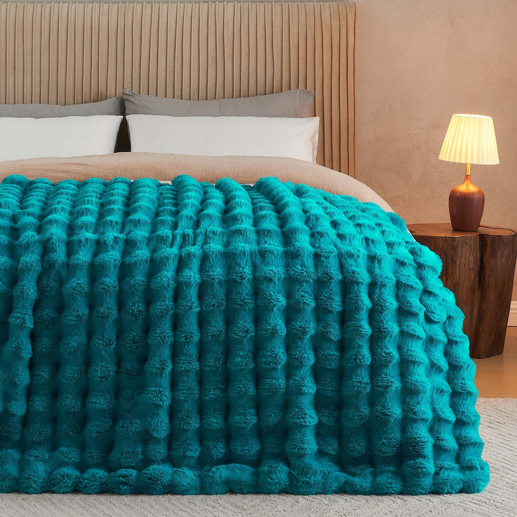 Lotus Karen Faux Fur Throw Blanket Black - Big Bubble Rabbit Fluff Blanket for Couch, Small Fluffy Fuzzy Cozy Blanket, Thick Furry Plush Shaggy Blankets, 50x60 Inches
