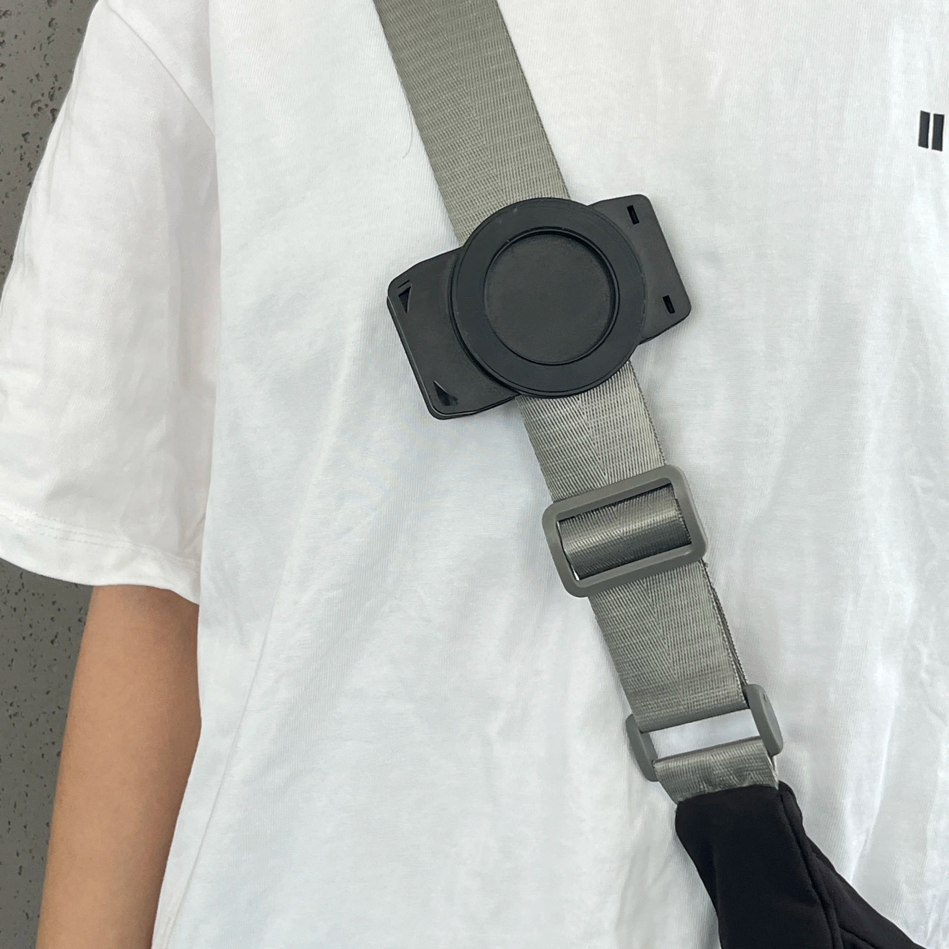 Free Hands Magnetic Belt Clip Holder Mobile Phone Holder Backpack Clip Metal Hook Spring Rope For Magsafe iPhone Accessories
