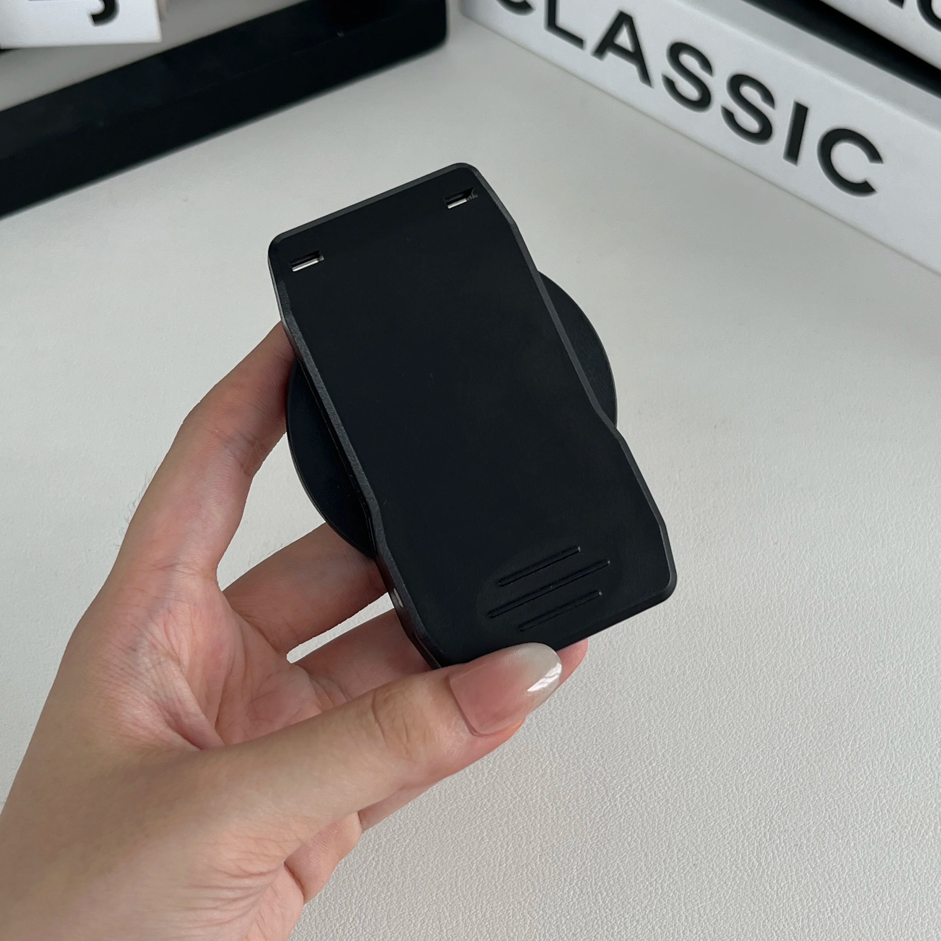 Free Hands Magnetic Belt Clip Holder Mobile Phone Holder Backpack Clip Metal Hook Spring Rope For Magsafe iPhone Accessories