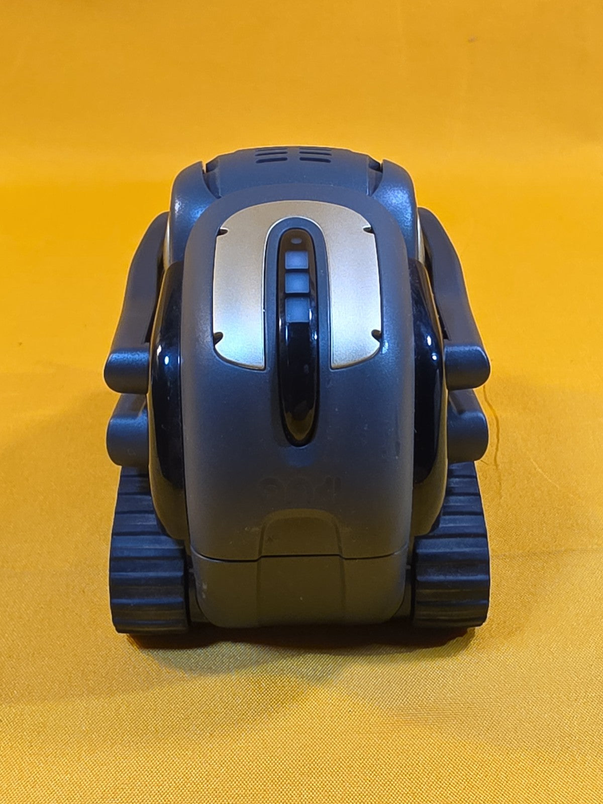 Anki Vector Home Robot (300-00059) ROBOT ONLY